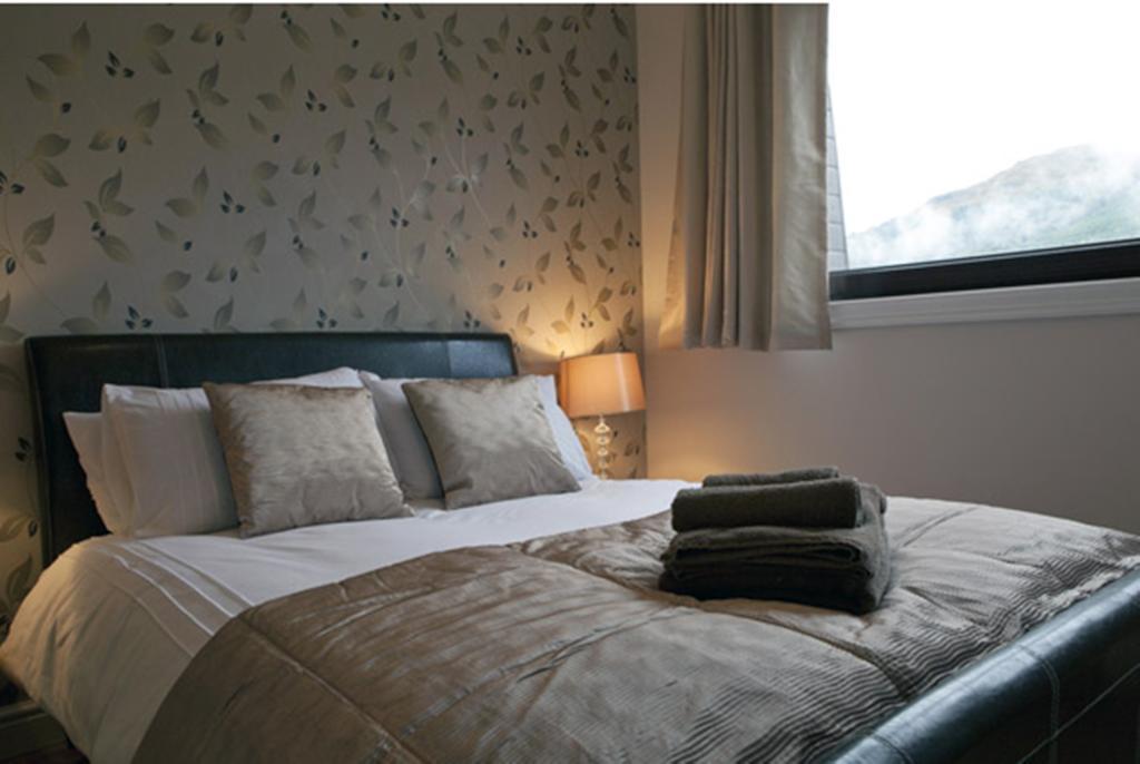 Ben Arthur'S Bothy Luxury Flat Arrochar Quarto foto
